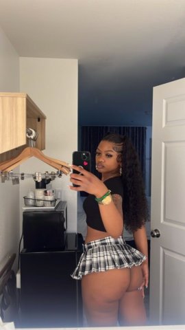 CUM & LET ME BE YOUR TEMPTATION BABY👅 You Dont Need Dreams...You need an Experience🥰 Funsized, Forgein, & Freaky💋 - 21 - 1
