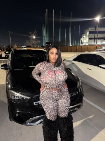 NEW HERE 👋🏽Freaky with a Fat Ass 🍑Pretty Feet 👣 COME FREAK ME NIGGA - 25 - 1