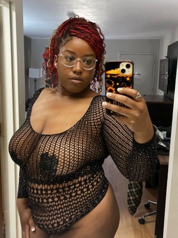 Verified and Reviewed Companion, Sexy DDD redhead - 21 - 1