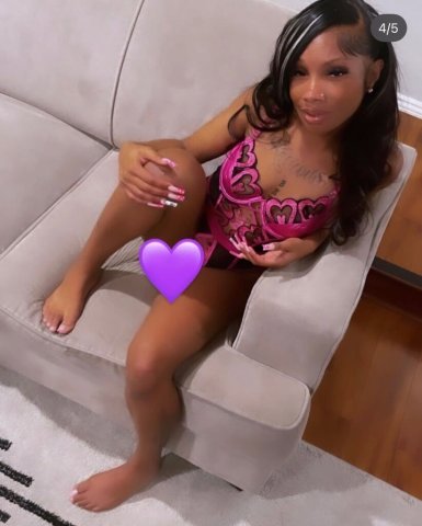 Dominican Barbie 👄😜Your Personal PussC Fairy 🧚🏽♀Throat Godess😮‍💨😜Pretty & Petite😘 - 22 - 1