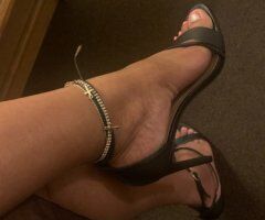 Tucson escorts - outcallers in the house say whoop whoop...your cute silly and accommodating fun girl is Leaving in a few hours...Id love to play before I go. 🤟🏽🫶🏽Time doesn't get wasted over here🚫👅 - 37