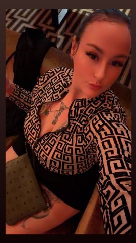 OUTCALL WARM OIL MASSAGE 🙌🏻🧴 BEST DEEP TISSUE EROTIC MASSAGE ❄🐇💦 CHOCOLATE VANILLA SWIRL 2girl 🍫🍦 - 27 - 1