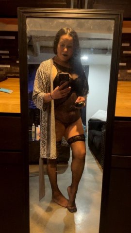 Sexy horny lil MILF Perfect Rack Round lil Ass Incall and Outcall - 39 - 1