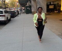 ITS YOUR CURVY POISED EXOTIC BEAUTY! - 22 - Image 4