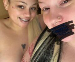 2 GIRL DEALS - 23 - Image 5
