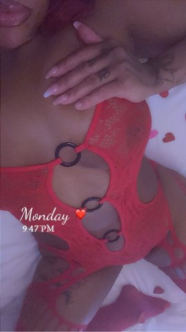 Ready To Be Your Early V Day Treat 🌹❤💕 - 26 - 1