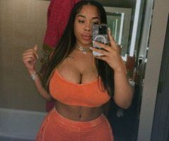 Milwaukee escorts - 🩷💦Big ASs & BIG Titties 🩷💦 - 24