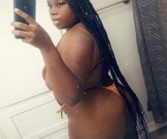 💋 - 25 - Image 2