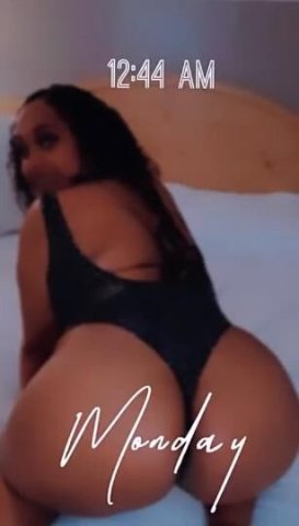 AVAILABLE- OUTCALLS QUICK REPLY🤭 - 21 - 1