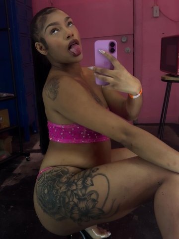 HIGHLY SEDUCTIVE BADDIE👸🏽🥂 - 21 - 1