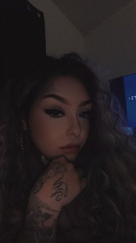 YR FAV LATINA 🍑 FAT BOOTY LIL WAIST 🍑 - 25 - 1