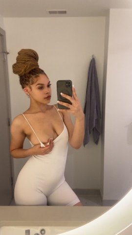 mature/gentlemen only ! -VIP mixed hottie 🩷🍃🍒 - 20 - 1