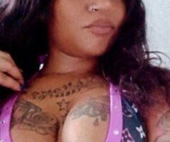 💕Dont wanna MiSS 💕Sunday relaxation❣Sexi Reds 💕💕5'2 ❣❣Tatted 🤪All Natural!! Available - 33 - Image 5