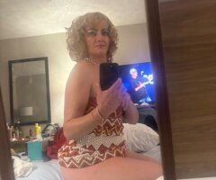 I prefer mature and older, but all are welcome - 45 - Image 3