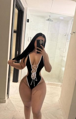Hi love daddy, I'm available for you 24/7 love😘🥰I offer you my services - 22 - 1