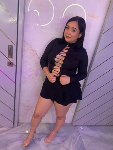 sexy, beautiful, and simple Latina girl - 27 - 1