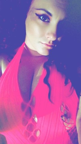 Sexy Red Head 🫦 INCALL available CAR DATE AVAILABLE..💯 real. I sell content all my photos are of me and real. - 32 - 1