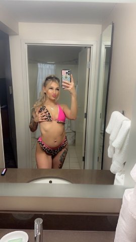 REAL VERIFIED SEXXXI BLONDE. YES 100% REAL - 24 - 1