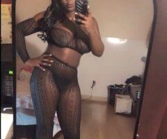 milky wet incall 🥂😘 - 22 - Image 2