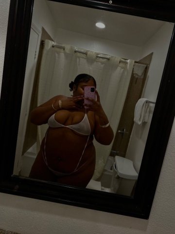 INCALL SPECIALS AVAILABLE NOW ☺|Curvy brownskin college freak | SUPERSOAKER/squirter/creamer - 20 - 1