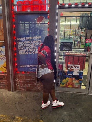 BIG BOOTY BADDIE 🥵 AVAILABLE NOW 📲 INCALLS & FT SHOWS 💦 ⏰ -sexy Juicy chocolate here🍫🍫🍫🍩 - 21 - 1