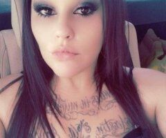From Holiday Fade to Hot Wake-Up Call – Phoenix’s Teasing Temptress Awaits - 32 - Image 5
