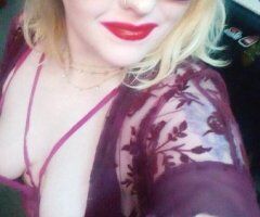 Geeky Blond Girl-Next-Door In A Petite Pin-Up Package! ✷ Upscale, Discreet & Highly Reviewed! ✷ GFE ✷ Massage ✷ Fetish ✷ IN/OUT - 35 - Image 3