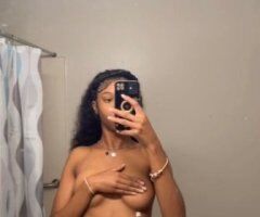 Chicago escorts - slim thick - 21