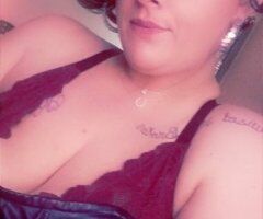 Louisville escorts - its Hump Day who want it - 38