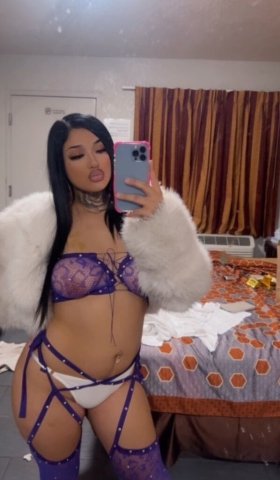 Exotic Latina🍭🏆 - 20 - 1