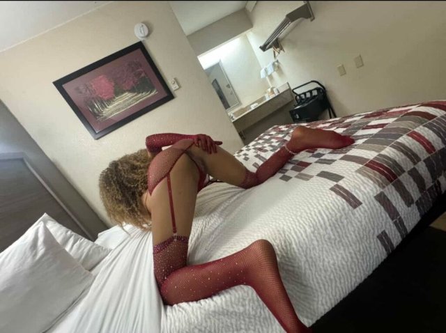 🆕New In Town🆕 Petite Sexy Model 😩 Follow My Twitter @petitefreak96 - 21 - 1