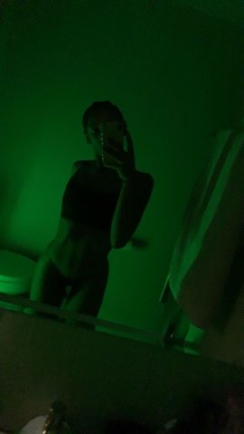 OUTCALL*^ only atm/ no car dates /BBJ😛/ content creator🌶 - 19 - 1