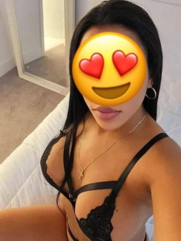 LATINA DISPONIBLE EN EL AREA BIEN CALIENTE - 34 - 1