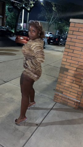 FUNSIZE Ebony w/ a Real Fat Ass and a Pretty🤭… Have you Callin Me back for More…💦 - 24 - 1
