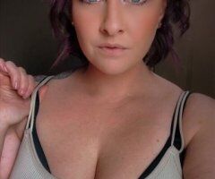 its me, the lovely lila lee - 30 - Image 2