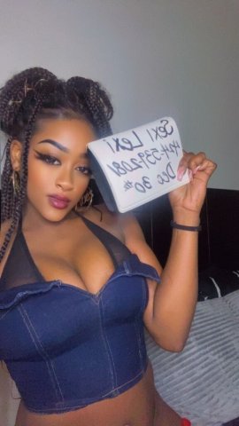 PETTIE ❤BIG TITTED FREAK👅💦😜 NO RUSH 😇NO GAMES🚫 1000% VERIFIED AND REAL ✅✅LAKEWOOD INCALLS🏠🏠 - 25 - 1