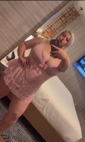 First Time Here. Blue Eyes & Big Tits 💋 Curvy Blonde Tight & Wet 💦 - 24 - 1