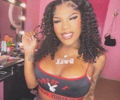 Queens escorts - DOLLZ KICKBACK ORGY PARTY DOORS OPEN NOW - 24