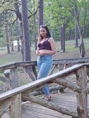 sexy exotic milf welcomes couples and men - 36 - 1