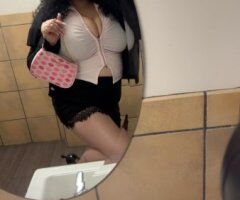 The PNW's favorite girlfriend 😍 Visiting for 3 days dont miss me! 💋 - 29 - Image 3