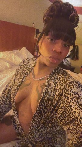 💦Im Lola...HAPPY FRIDAY!💦 - 26 - 1