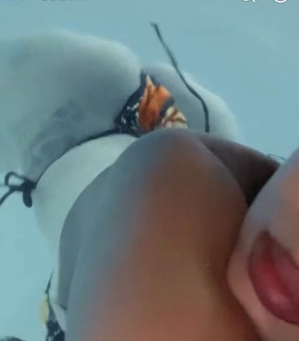 Short blonde Latina READY 2 have FUN - 35 - 1