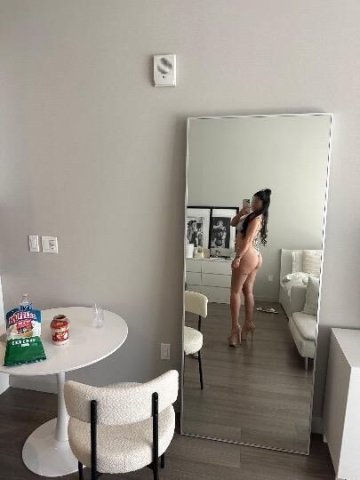 LATINA💦 bonita - 21 - 1