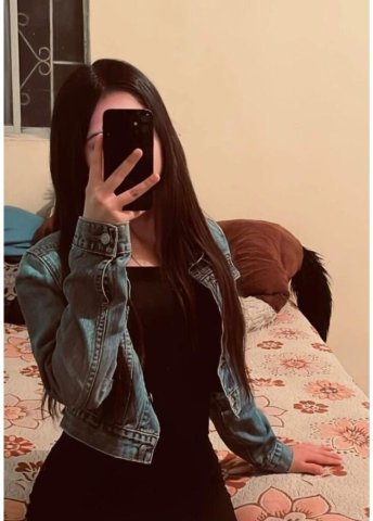 vanessa - 22 - 1