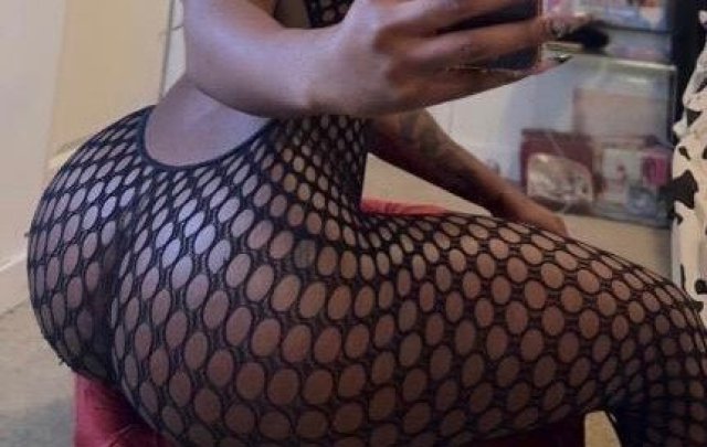😍 EXOTIC DANCER - 27 - 1