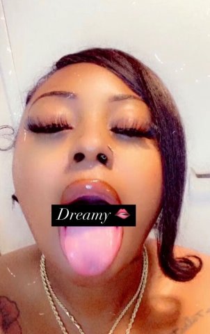 𝐻𝒾 𝐻𝒶𝓃𝒹𝓈𝑜𝓂𝑒, 𝑔𝓁𝒶𝒹 𝓎𝑜𝓊 𝒻𝑜𝓊𝓃𝒹 𝓂𝑒.. 🤍🥂 - 22 - 1
