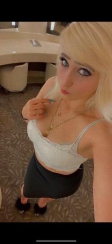 sexy snow bunny - 27 - 1