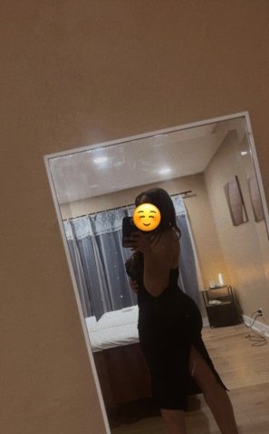 Curvy 🍑 Latina visiting NOHO 🌃 - 24 - 1