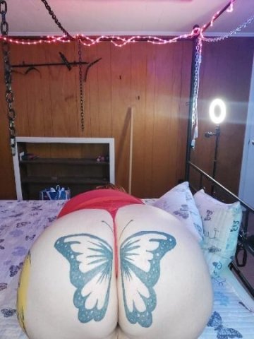 Your favorite sexy curvy bbw - 38 - 1