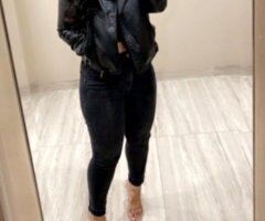 Elegant, discreet, and effortlessly feminine - 29 - Image 3